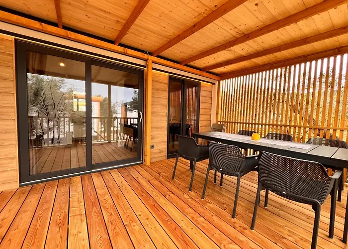 Solero Mobile Croatia, Camp Oaza Lucica, Dom wakacyjny