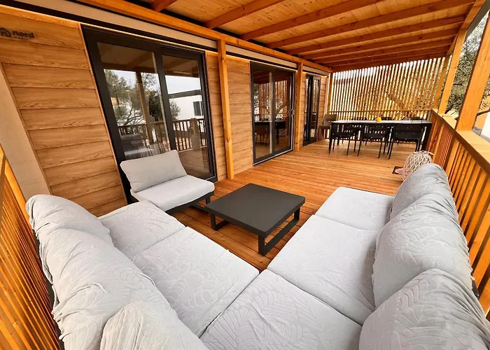 Solero Mobile Croatia, Camp Oaza Lucica, *