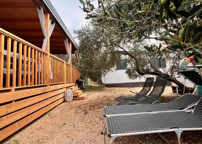 Solero Mobile Croatia, Camp Oaza Lucica, Dom wakacyjny